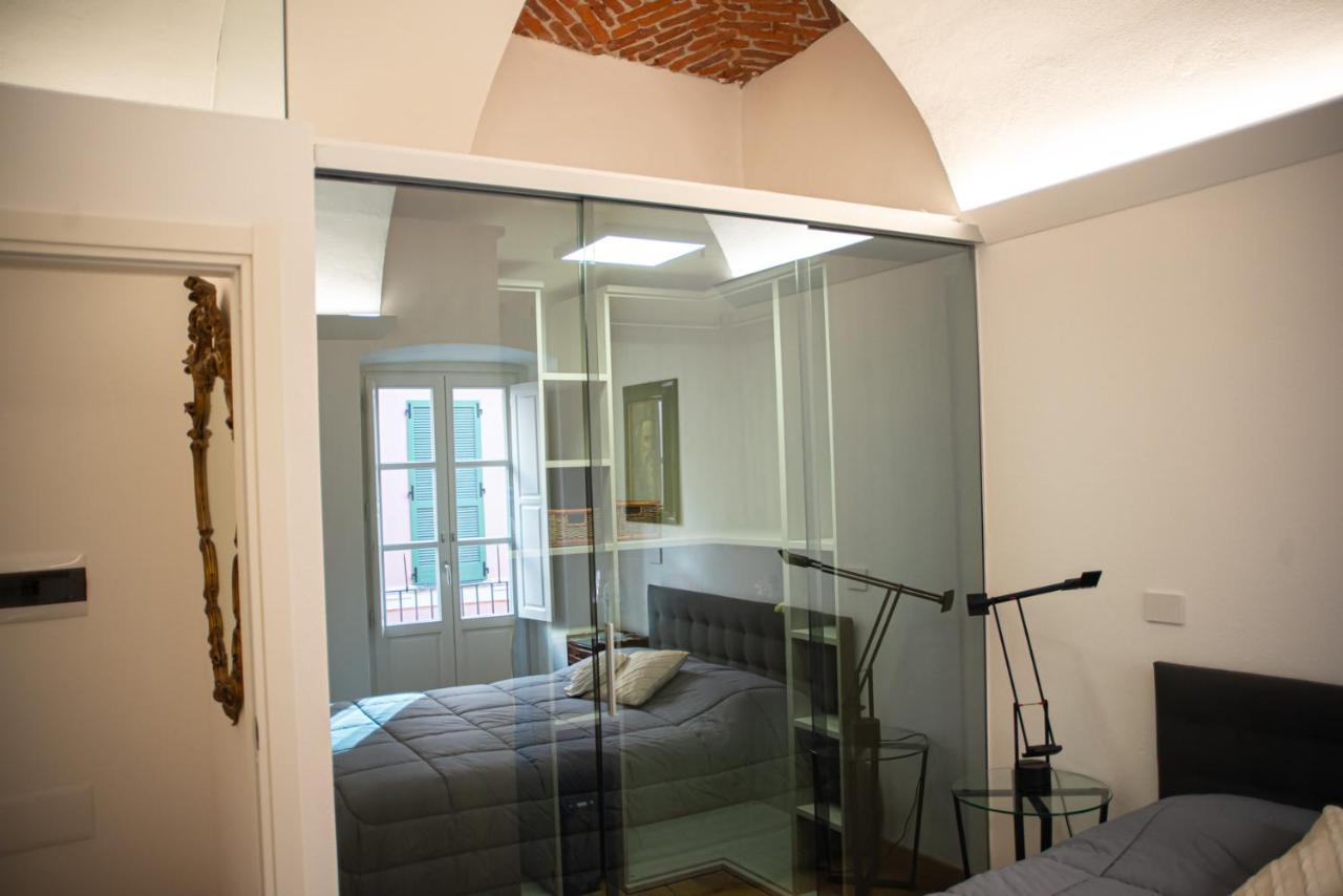 Casa Del Conte Massimiliano Roero Lägenhet Cuneo Exteriör bild