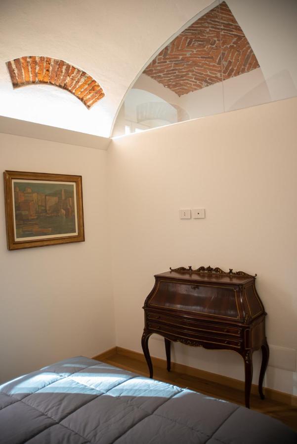 Casa Del Conte Massimiliano Roero Lägenhet Cuneo Exteriör bild